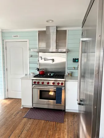 $5,000 | 19 Bayview Avenue, East Lyme, CT 06357