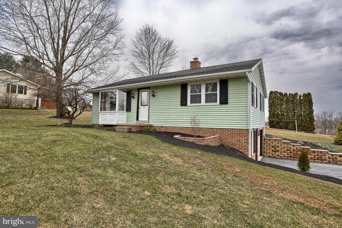 3670 Elizabethtown Road Manheim, PA 17545 - Photo 1 of 27