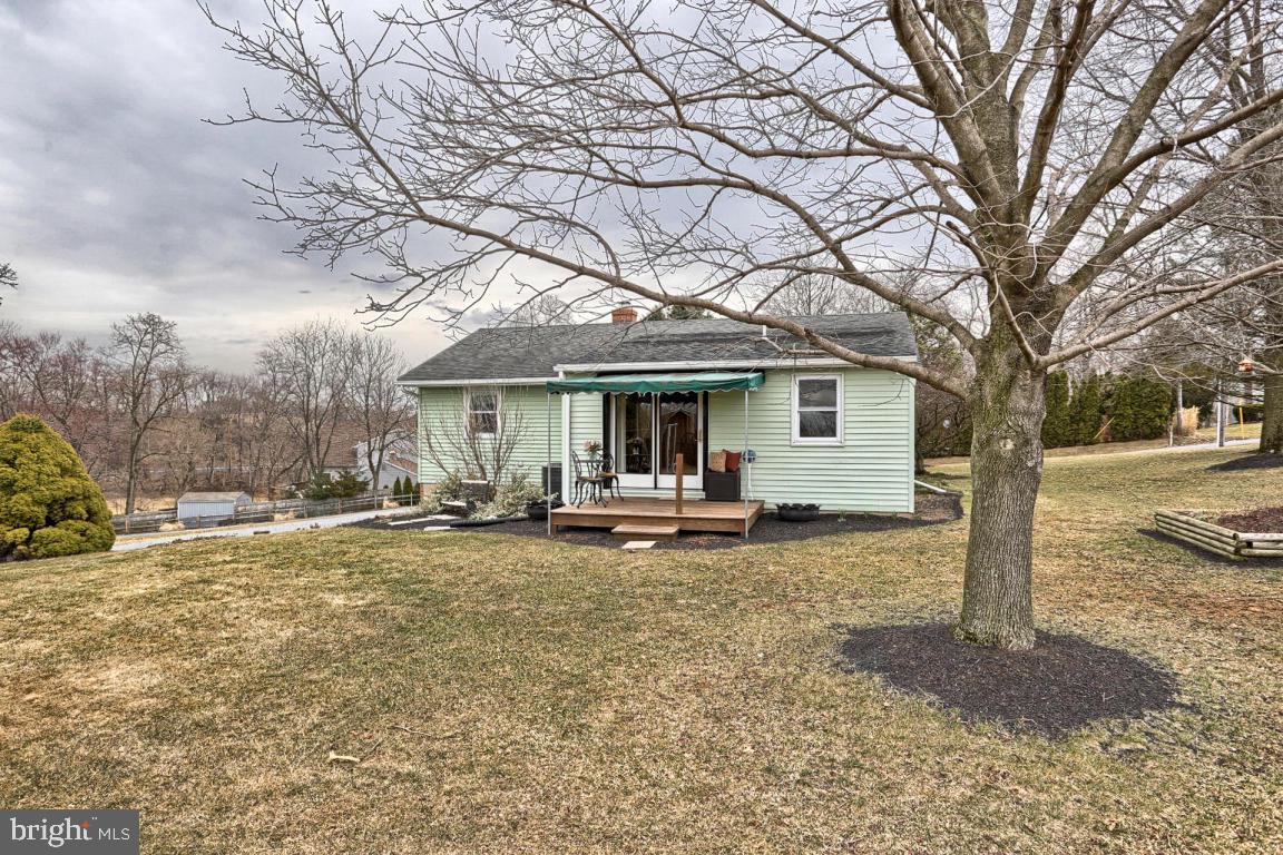 3670 Elizabethtown Road Manheim, PA 17545 - Photo 11 of 27