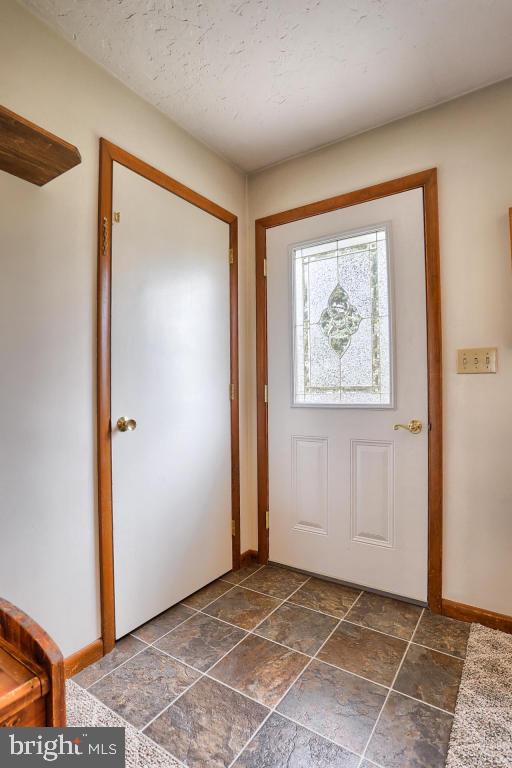 3670 Elizabethtown Road Manheim, PA 17545 - Photo 15 of 27