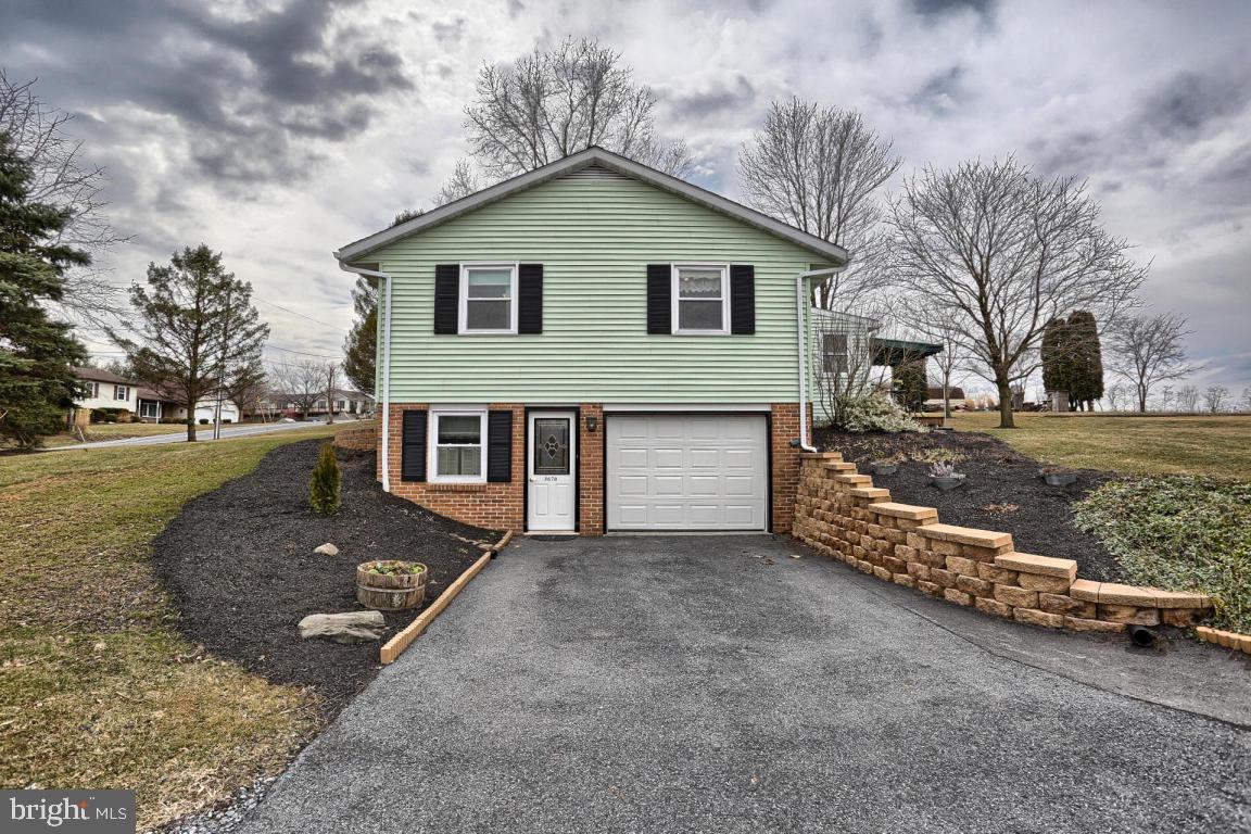3670 Elizabethtown Road Manheim, PA 17545 - Photo 7 of 27