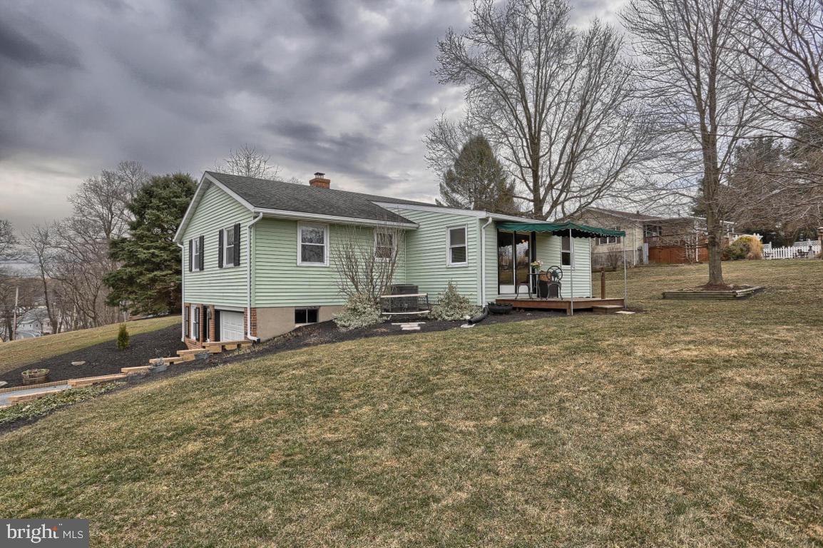 3670 Elizabethtown Road Manheim, PA 17545 - Photo 9 of 27
