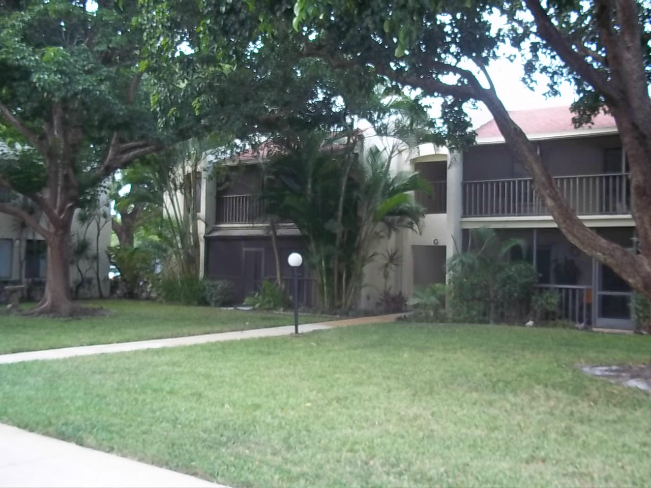150 Pineview Road, Unit G1 Jupiter, FL 33469 - Photo 1 of 11 front