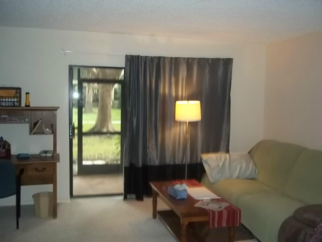 150 Pineview Road, Unit G1 Jupiter, FL 33469 - Photo 3 of 11 livign room