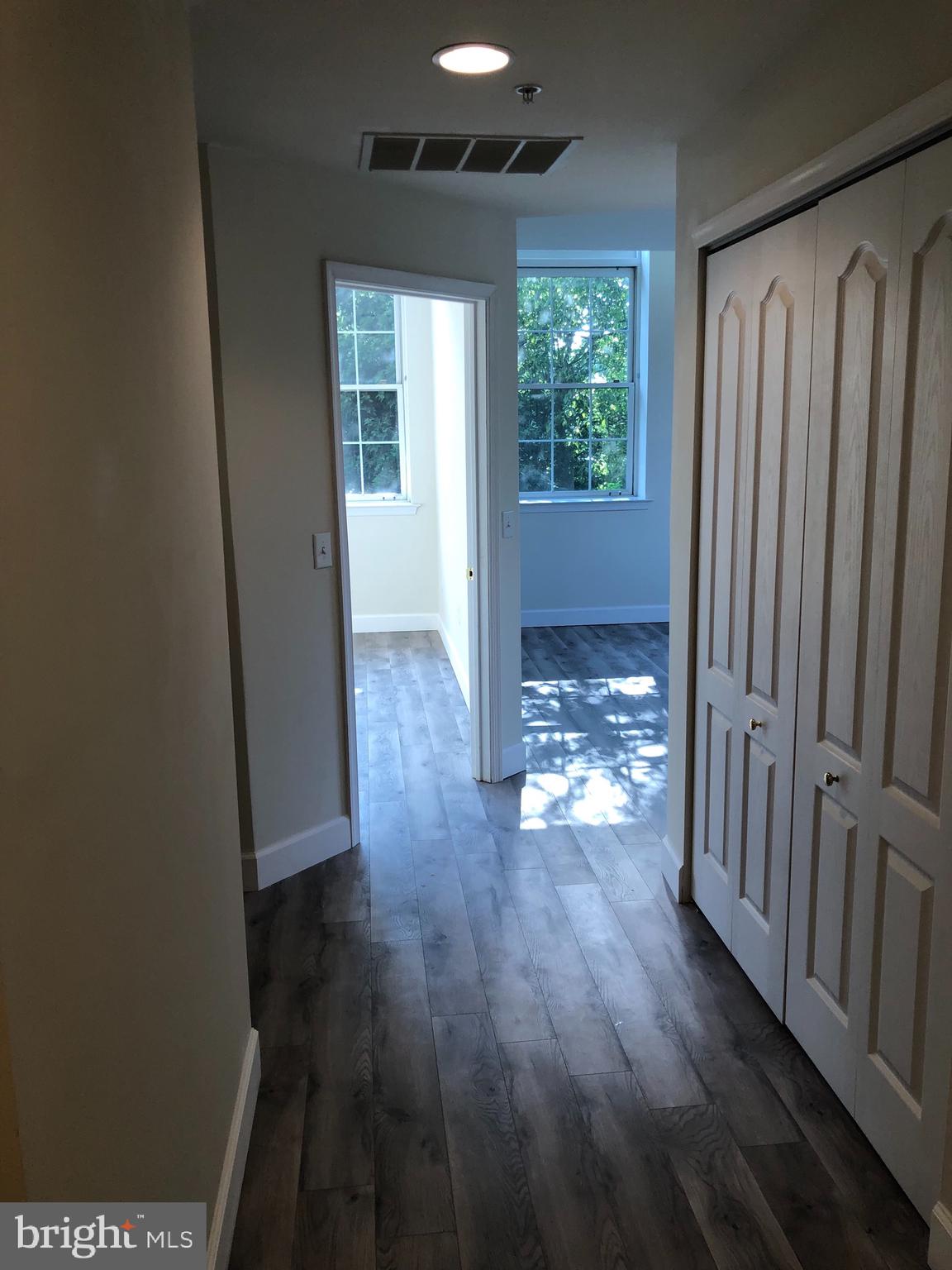 100 Aura Road, Unit 207 Clayton, NJ 08312 - Photo 2 of 27