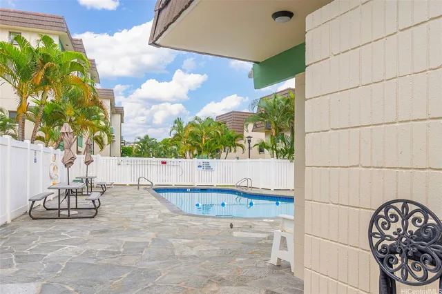 $525,000 | 4280 Salt Lake Boulevard, Unit J29, Honolulu, HI 96818