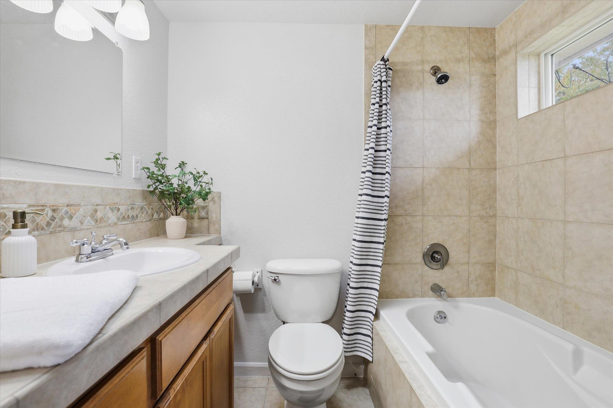 6220 South Cook Street Spokane, WA 99223 - Photo 15 of 48