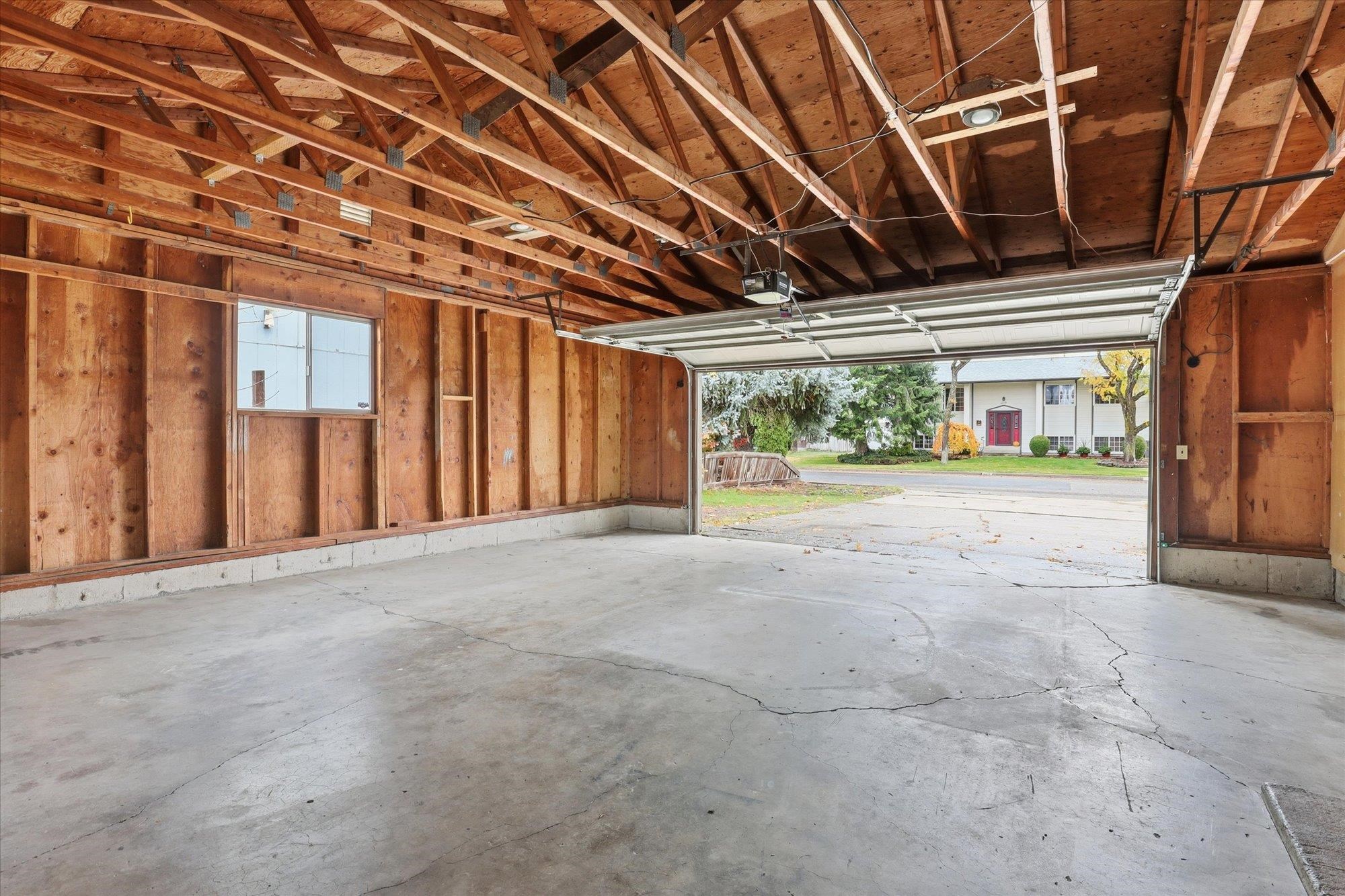 6220 South Cook Street Spokane, WA 99223 - Photo 24 of 48