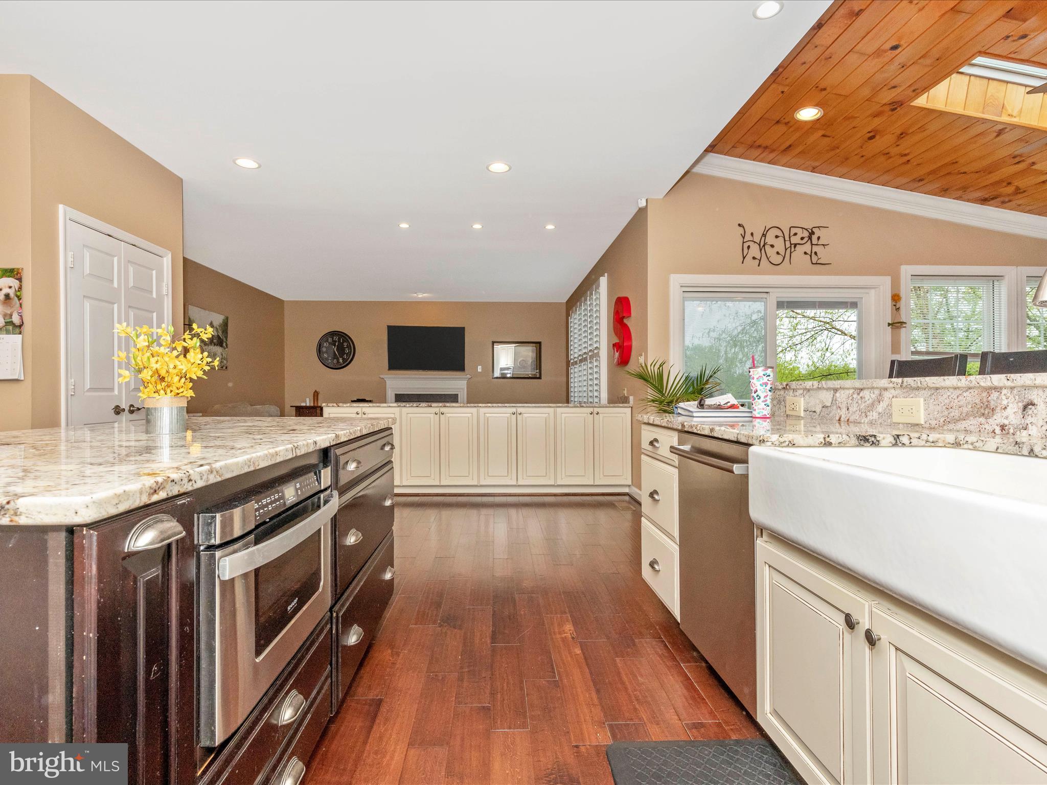 709 Longbow Road Mount Airy, MD 21771 - Photo 13 of 65 Kitchen