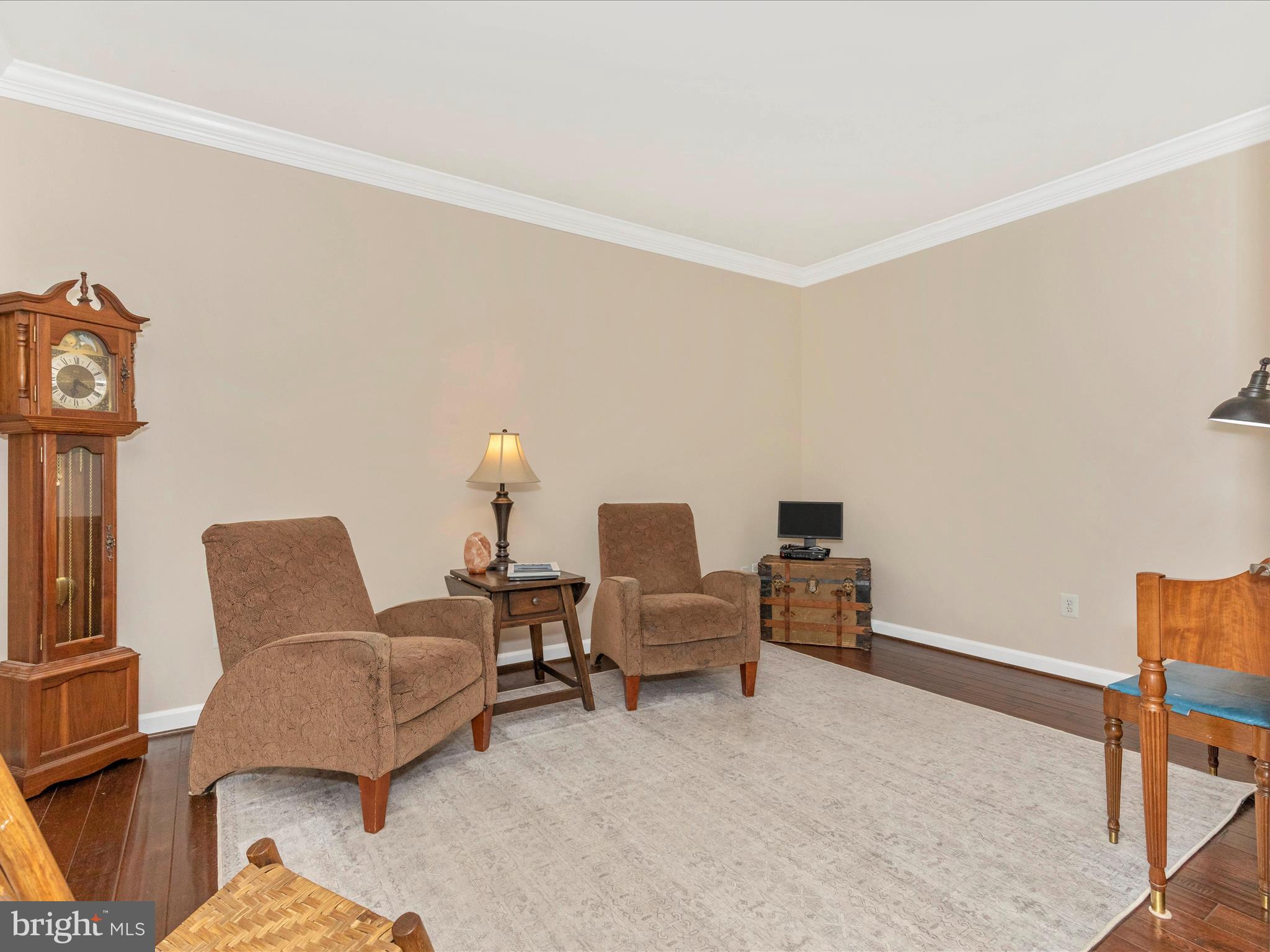 709 Longbow Road Mount Airy, MD 21771 - Photo 5 of 65 Living Room