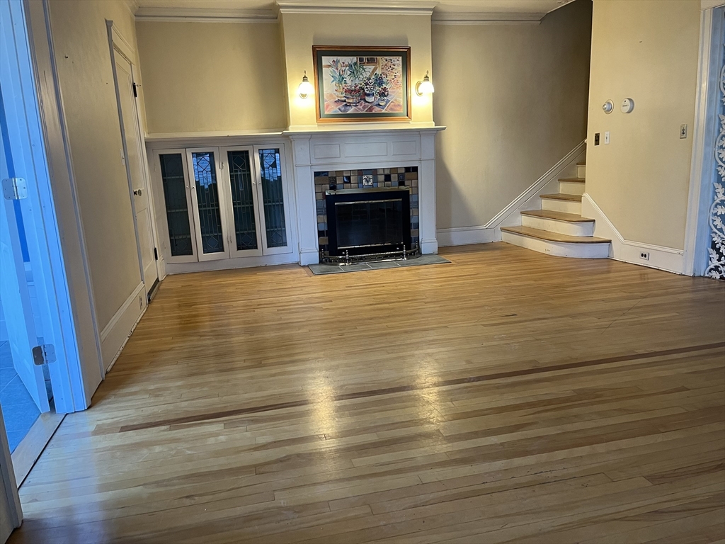 36 Institute Road Worcester, MA 01609 - Photo 2 of 15 Gallery Image 2