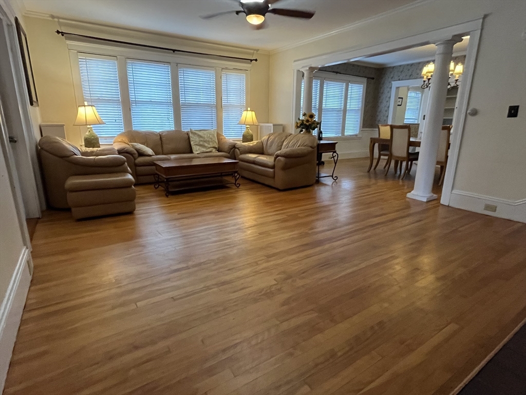 36 Institute Road Worcester, MA 01609 - Photo 7 of 15 Gallery Image 7