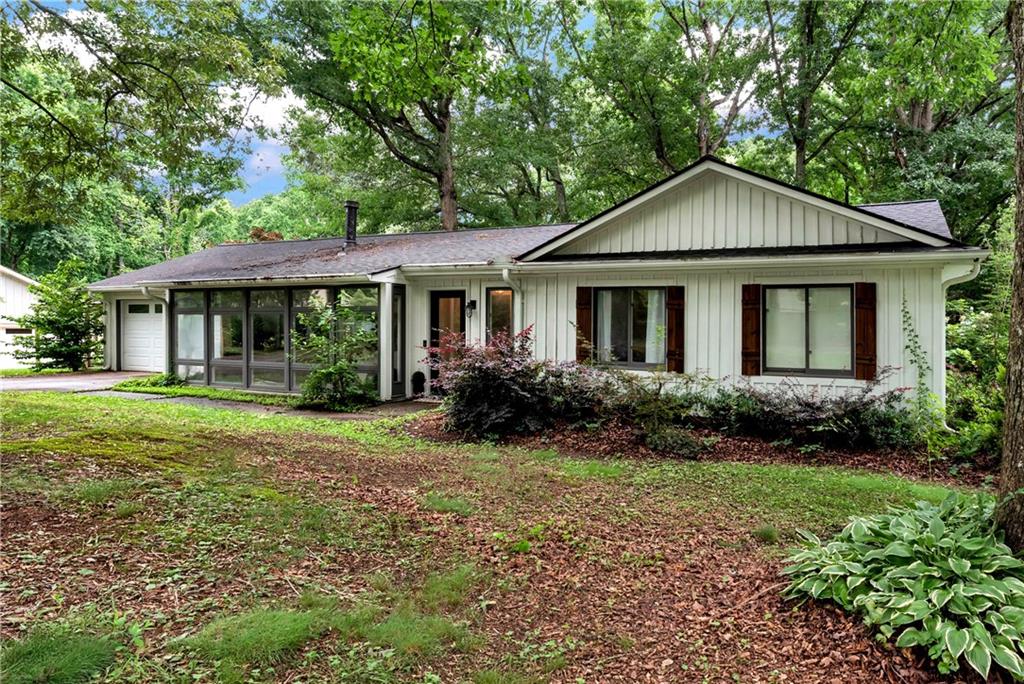 5045 Red Oak Lane Gainesville, GA 30506 - Photo 3 of 32