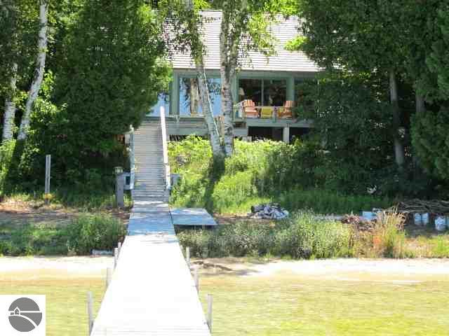8620 South Dunns Farm Road Maple City, MI 49664 - Photo 2 of 21 1781766-1.JPG