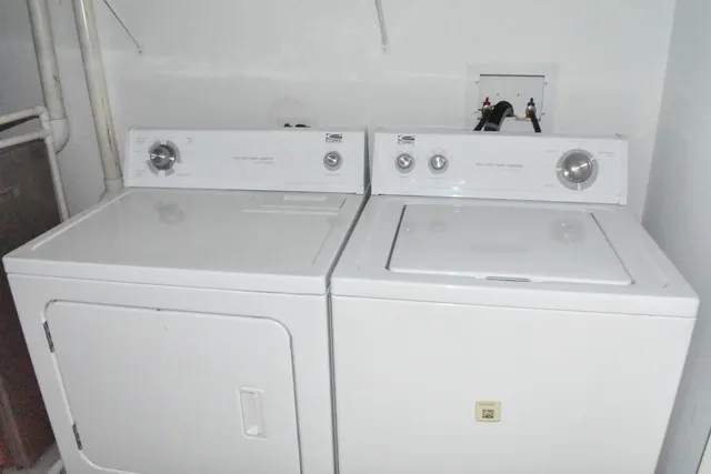 $2,800 | 8255 Skokie Boulevard, Unit 501, Skokie, IL 60077