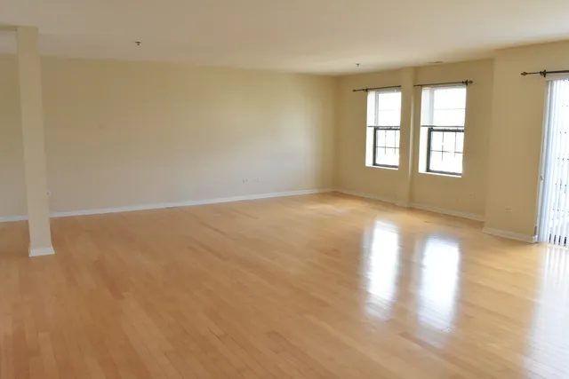 $2,800 | 8255 Skokie Boulevard, Unit 501, Skokie, IL 60077