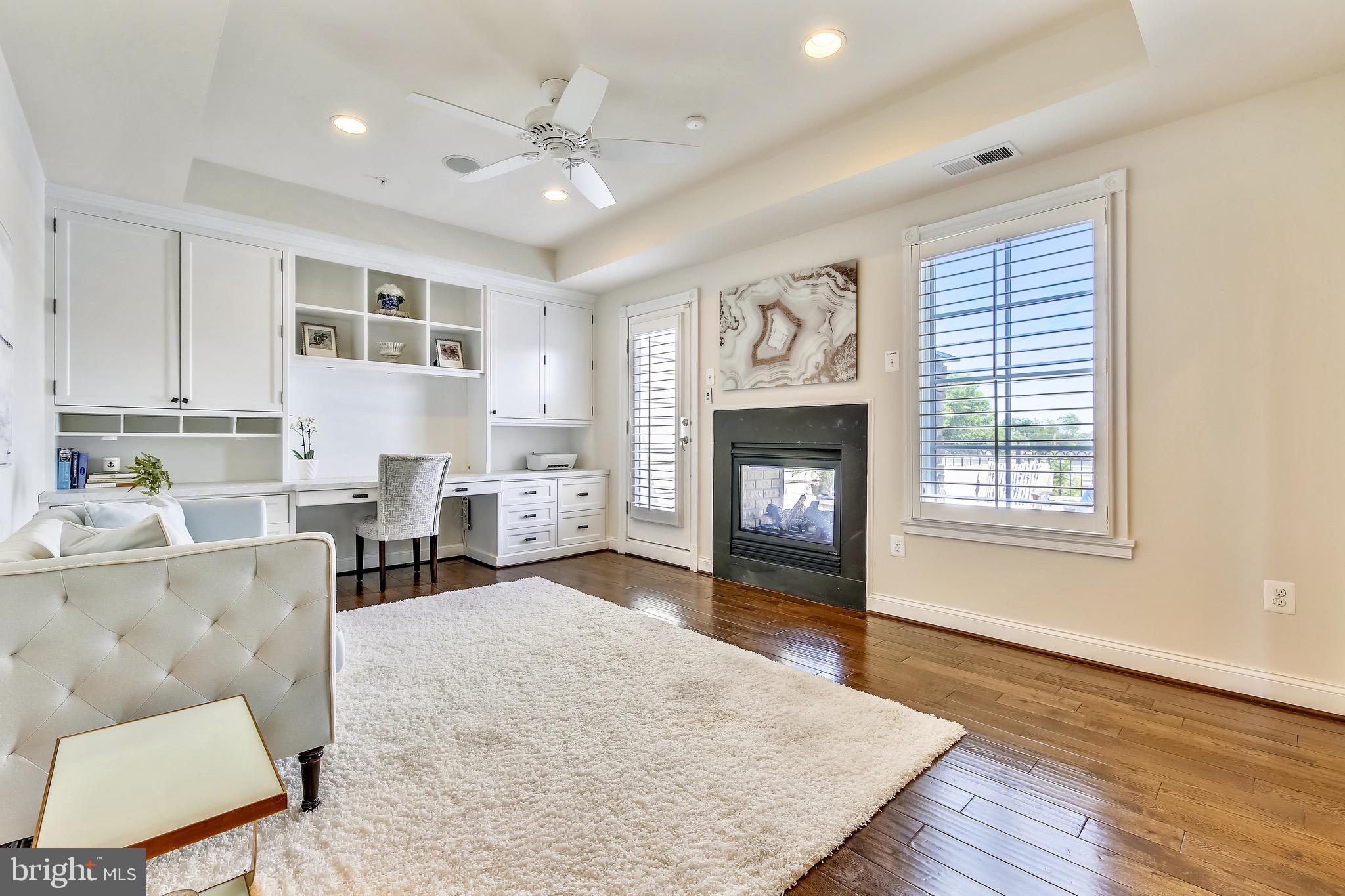 1411 Ridgeview Way Washington, DC 20007 - Photo 26 of 43 Perfect Home Office w Built-Ins & FP