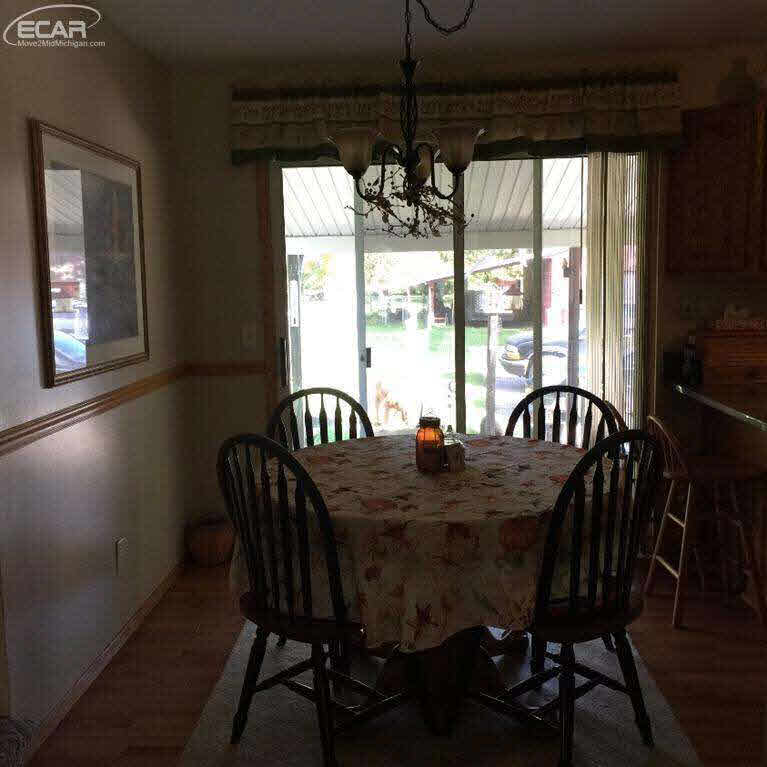 3721 East Burt Road Burt, MI 48417 - Photo 5 of 25 20450801-4.JPG