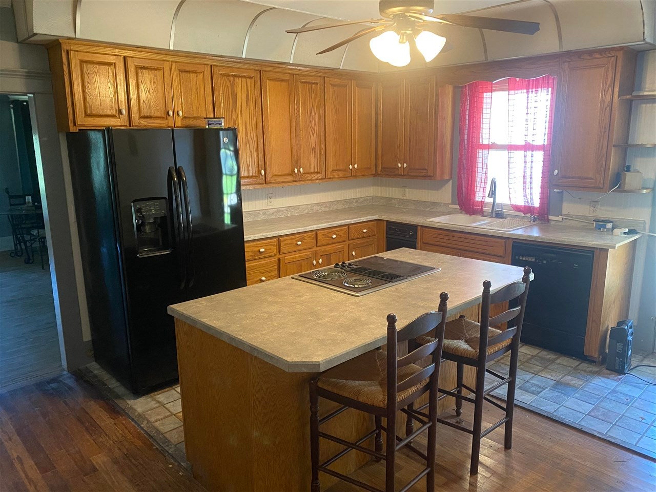 411 Roark Road Franklin, KY 42134 - Photo 8 of 41 Gallery Image 8