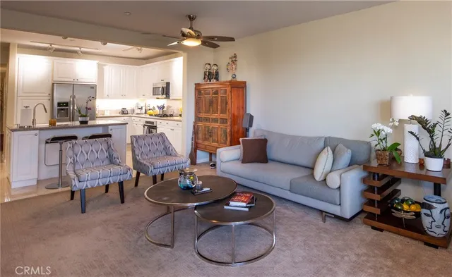 $1,088,000 | 1400 East Ocean Boulevard, Unit 2410, Long Beach, CA 90802