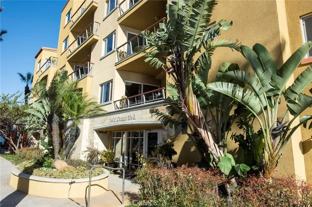 $1,088,000 | 1400 East Ocean Boulevard, Unit 2410, Long Beach, CA 90802