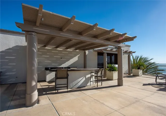 $1,088,000 | 1400 East Ocean Boulevard, Unit 2410, Long Beach, CA 90802