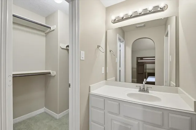 $5,700 | 3410 Mystic Port Court, Katy, TX 77494