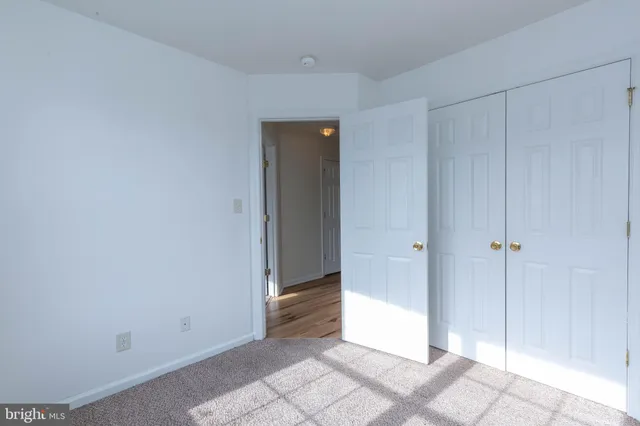 an empty room with window