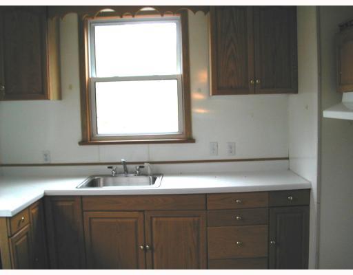 207 Community Park Road Vandergrift, PA 15690 - Photo 3 of 6 Kitchen.