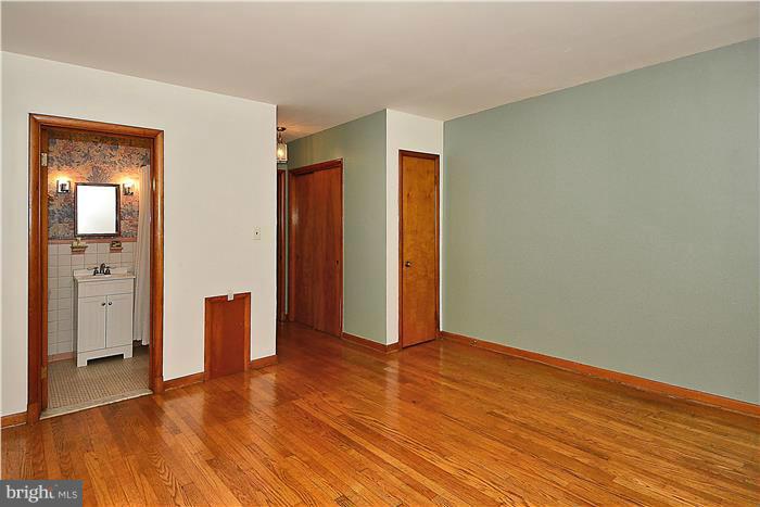 24710 Frederick Road Clarksburg, MD 20871 - Photo 29 of 30 Bedroom (Master)