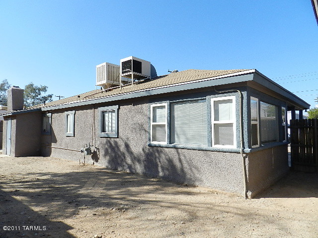 3638 East Presidio Road Tucson, AZ 85716 - Photo 8 of 25