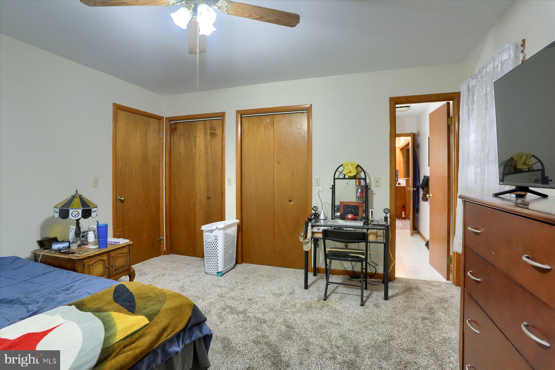 12 South Ridge Road Boiling Springs, PA 17007 - Photo 28 of 39 a living room with furniture and wooden floor