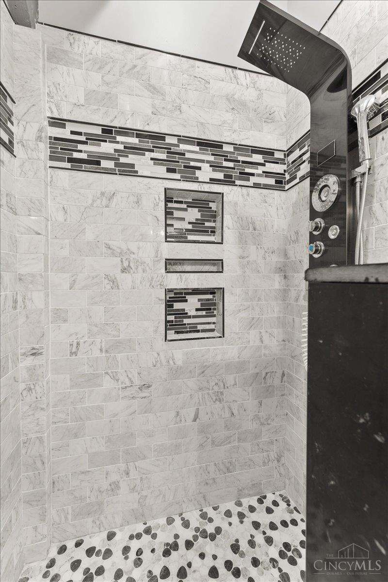 71 Center Street Georgetown, OH 45121 - Photo 28 of 51