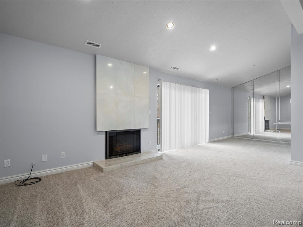 24393 Evergreen Road Southfield, MI 48075 - Photo 5 of 22