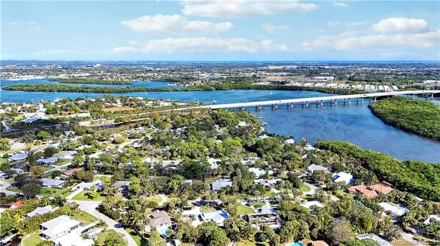 $575,000 | 3898 Southwest Sailfish Drive, Palm City, FL 34990