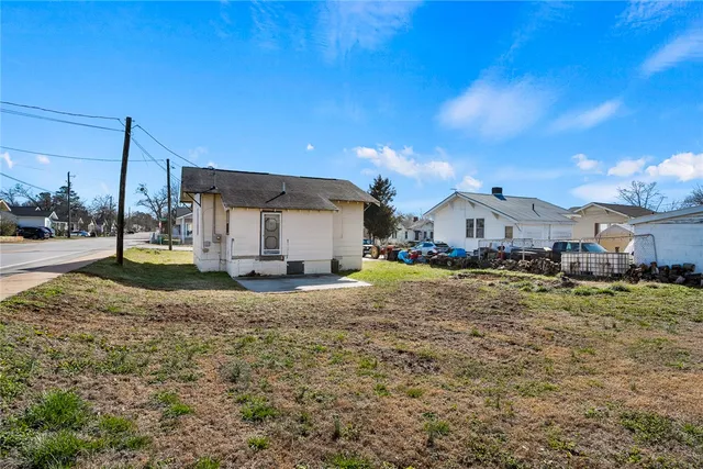 $105,000 | 29 Humbert Street, Seneca, SC 29678