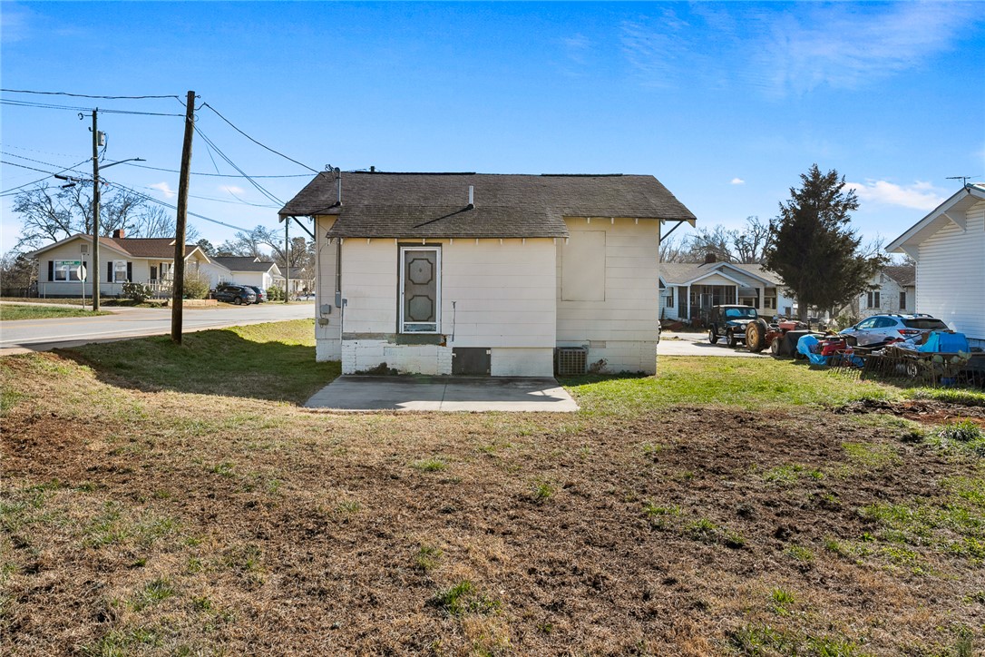 29 Humbert Street Seneca, SC 29678 - Photo 23 of 24