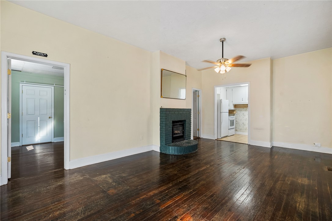 29 Humbert Street Seneca, SC 29678 - Photo 4 of 24