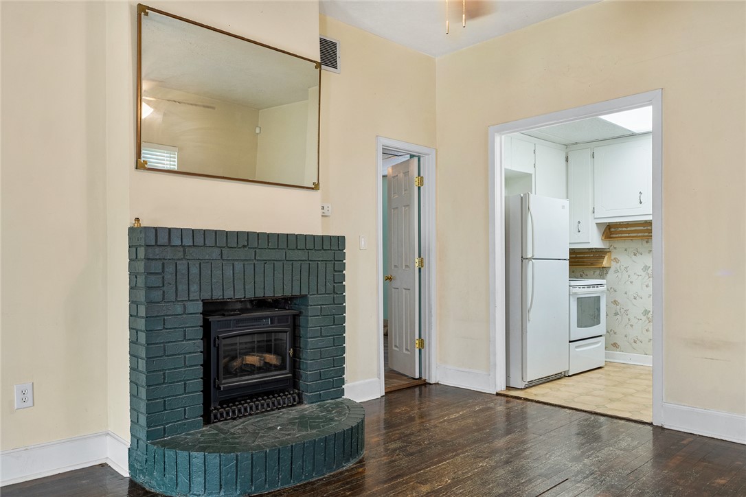 29 Humbert Street Seneca, SC 29678 - Photo 8 of 24