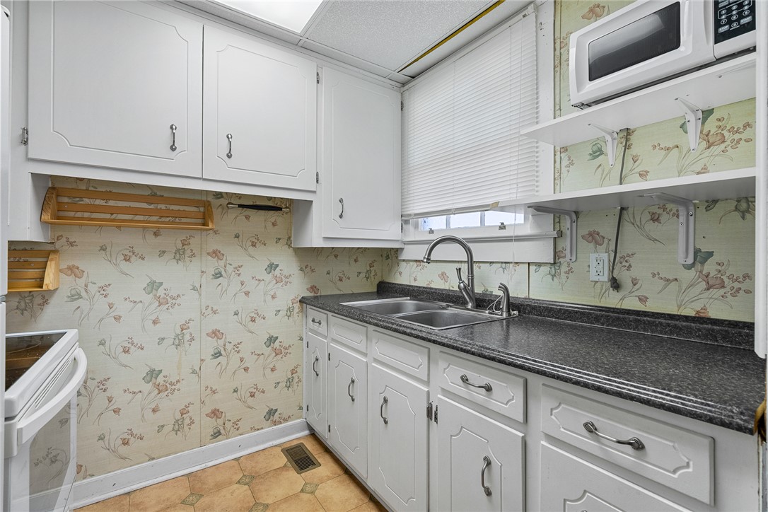 29 Humbert Street Seneca, SC 29678 - Photo 9 of 24