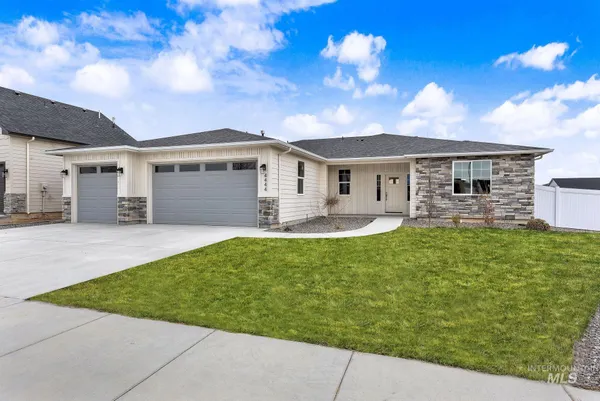 $630,000 | 1183 West Recess Way, Kuna, ID 83634
