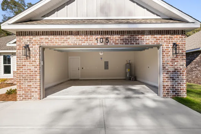 $3,000 | 105 Spruce Street, Freeport, FL 32439