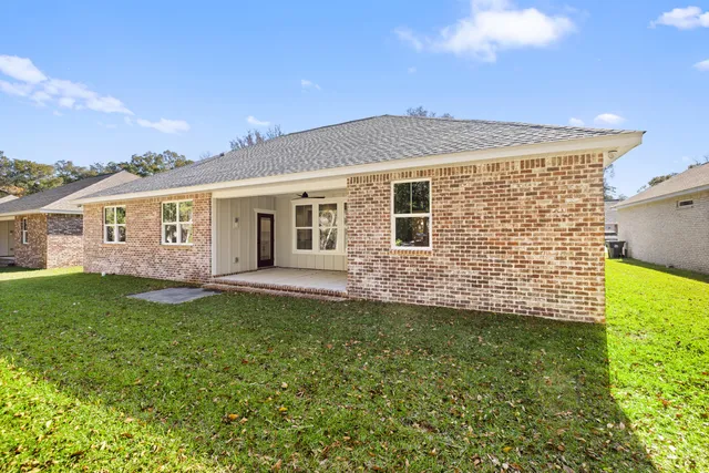 $3,000 | 105 Spruce Street, Freeport, FL 32439