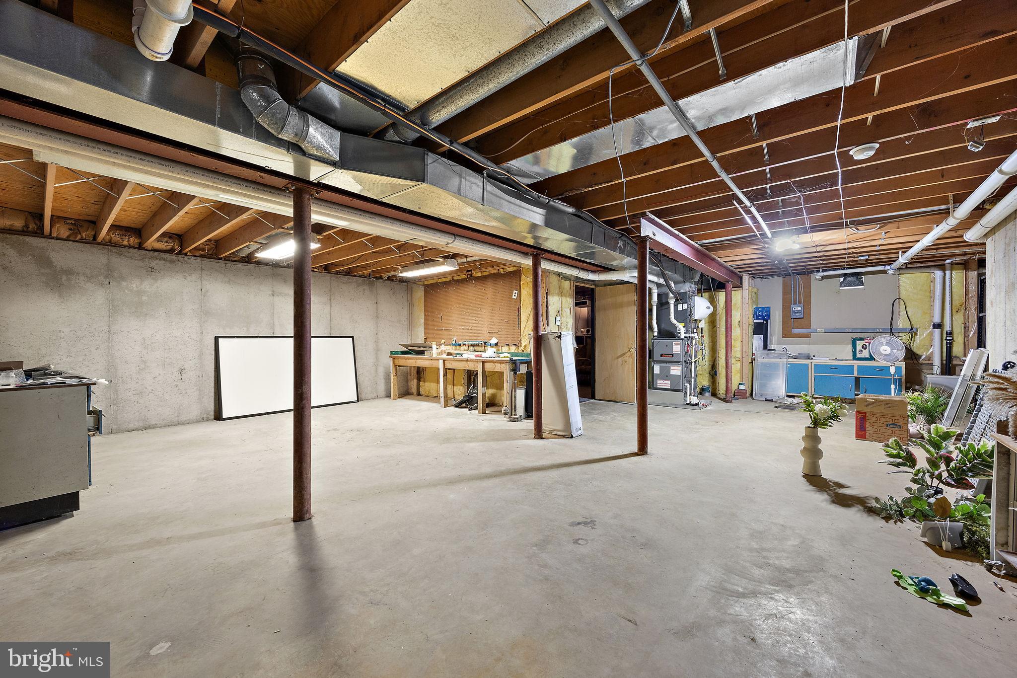 40 Arizona State Drive Newark, DE 19713 - Photo 36 of 50 Spacious basement ready for your vision.