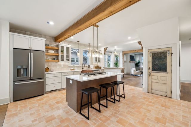 $1,300,000 | 1304 Ashwood Avenue, Nashville, TN 37212