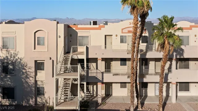 $117,900 | 2028 Mesquite Lane, Unit 302, Laughlin, NV 89029