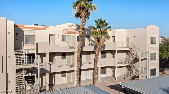 $117,900 | 2028 Mesquite Lane, Unit 302, Laughlin, NV 89029
