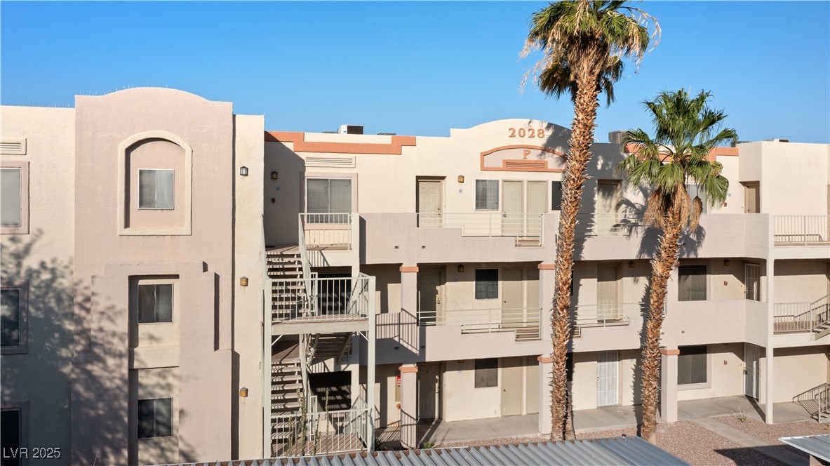 2028 Mesquite Lane, Unit 302 Laughlin, NV 89029 - Photo 37 of 60 View of building exterior