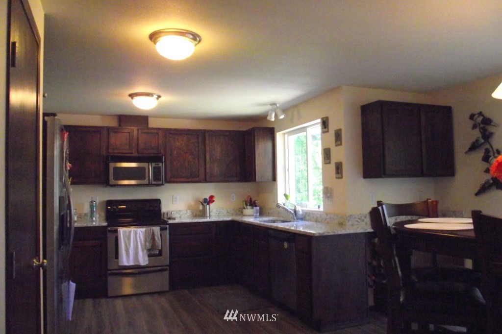 358-52 Halliday Road Centralia, WA 98531 - Photo 2 of 25 Gallery Image 2