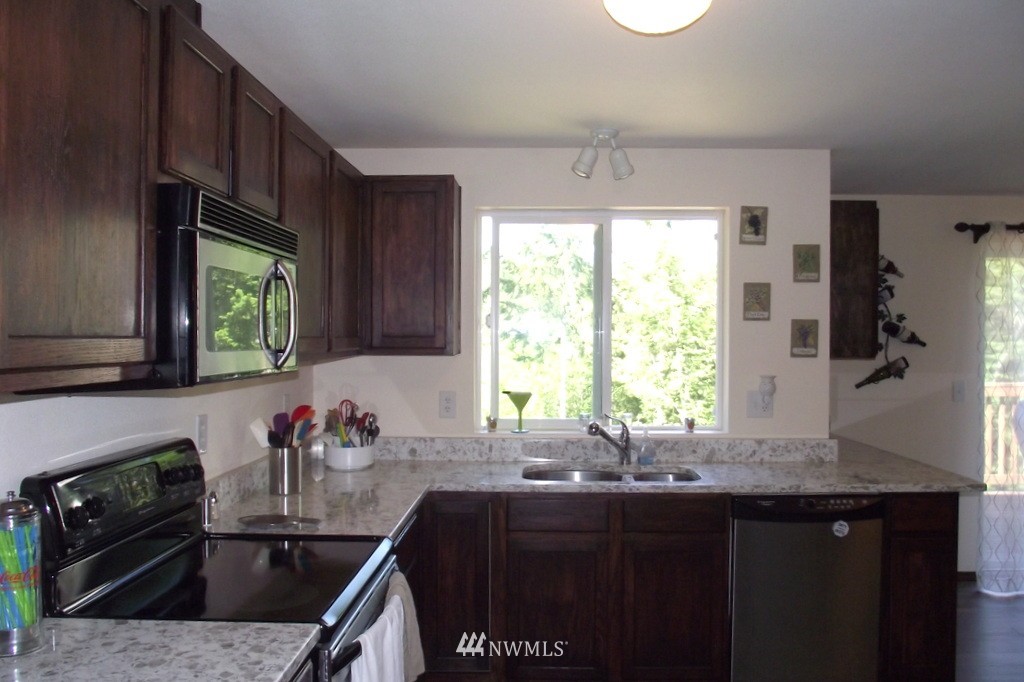 358-52 Halliday Road Centralia, WA 98531 - Photo 3 of 25 Gallery Image 3